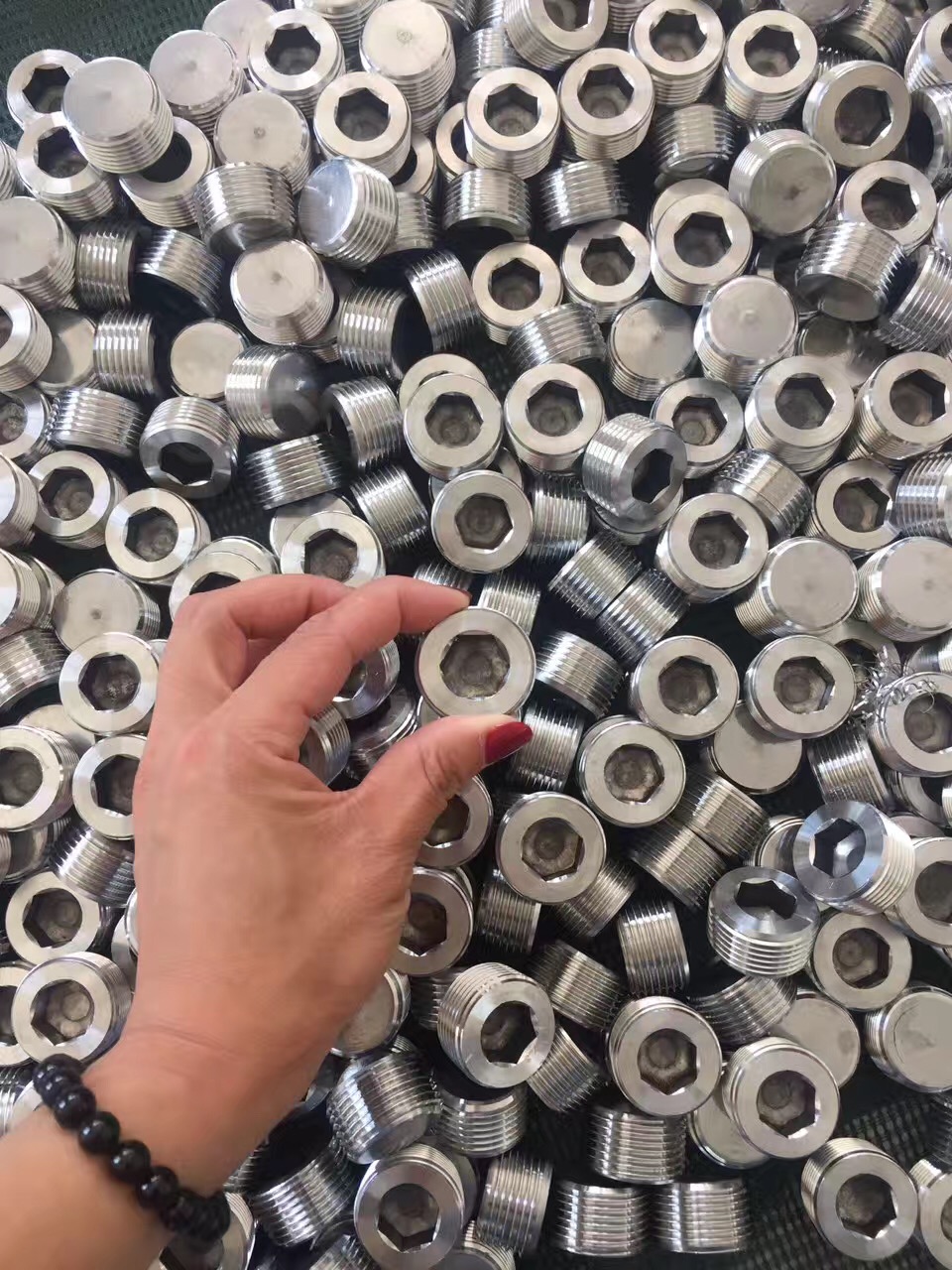 stainless steel bolt